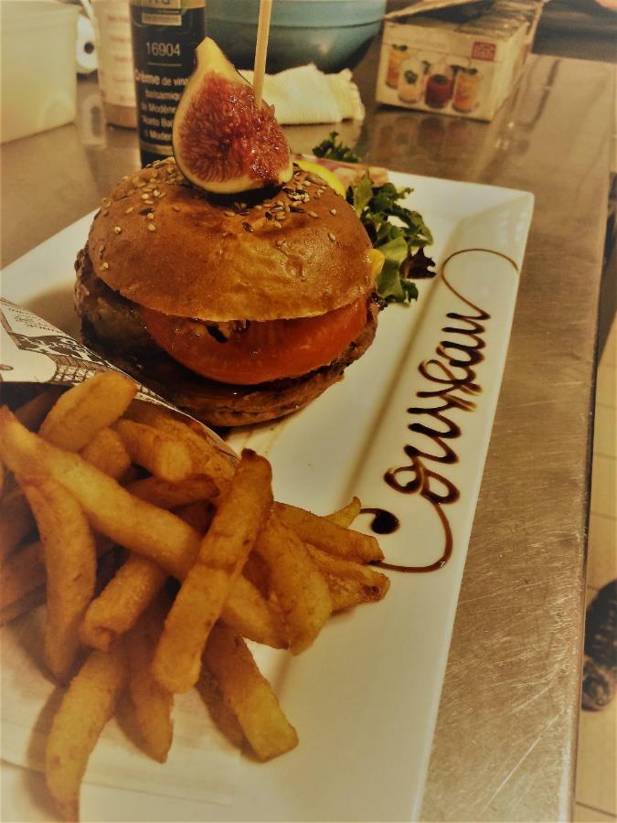 Hotel Restaurant Cousseau Parentis-en-Born Εξωτερικό φωτογραφία