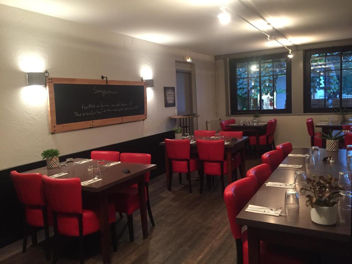 Hotel Restaurant Cousseau Parentis-en-Born Εξωτερικό φωτογραφία
