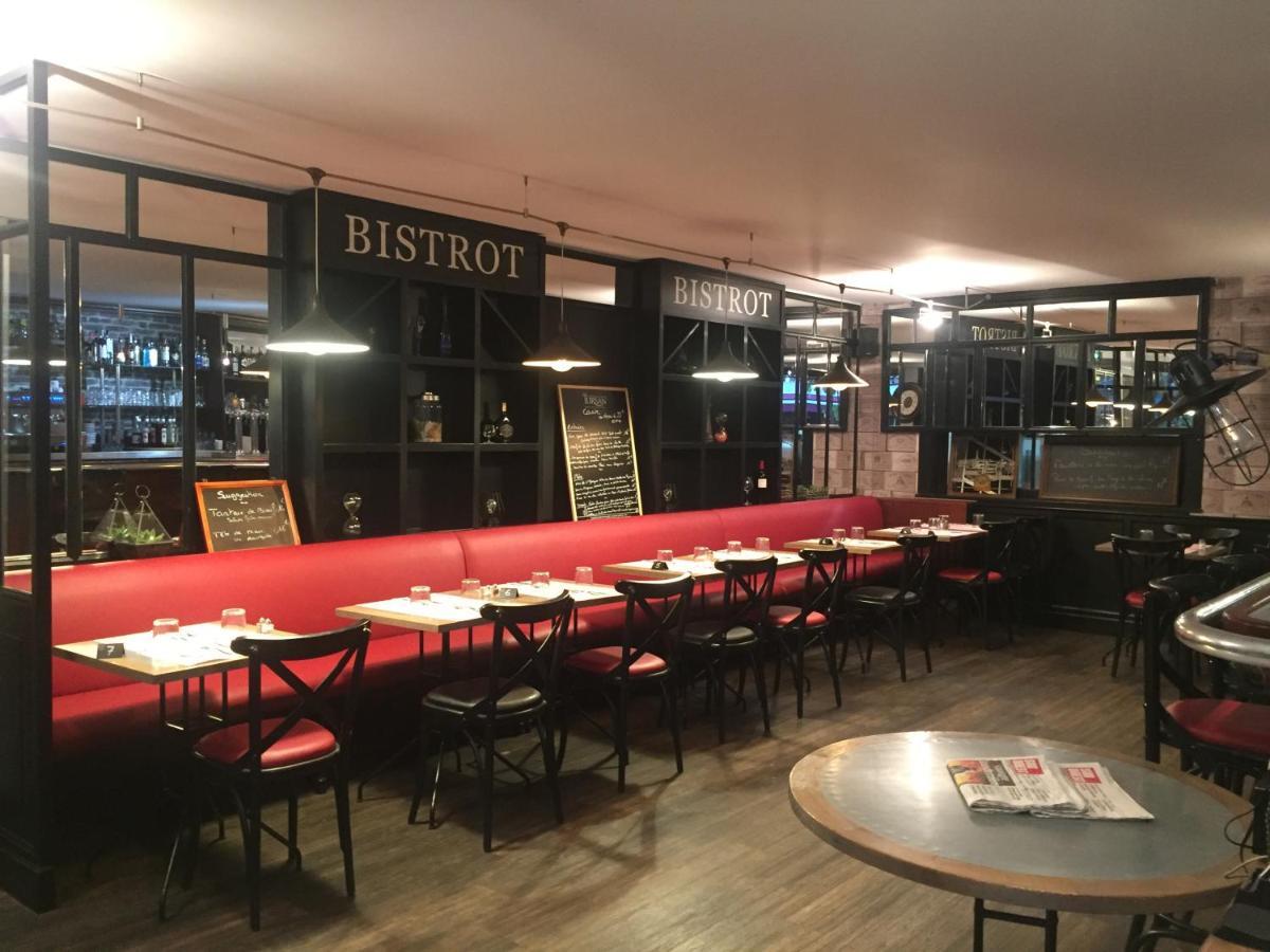 Hotel Restaurant Cousseau Parentis-en-Born Εξωτερικό φωτογραφία